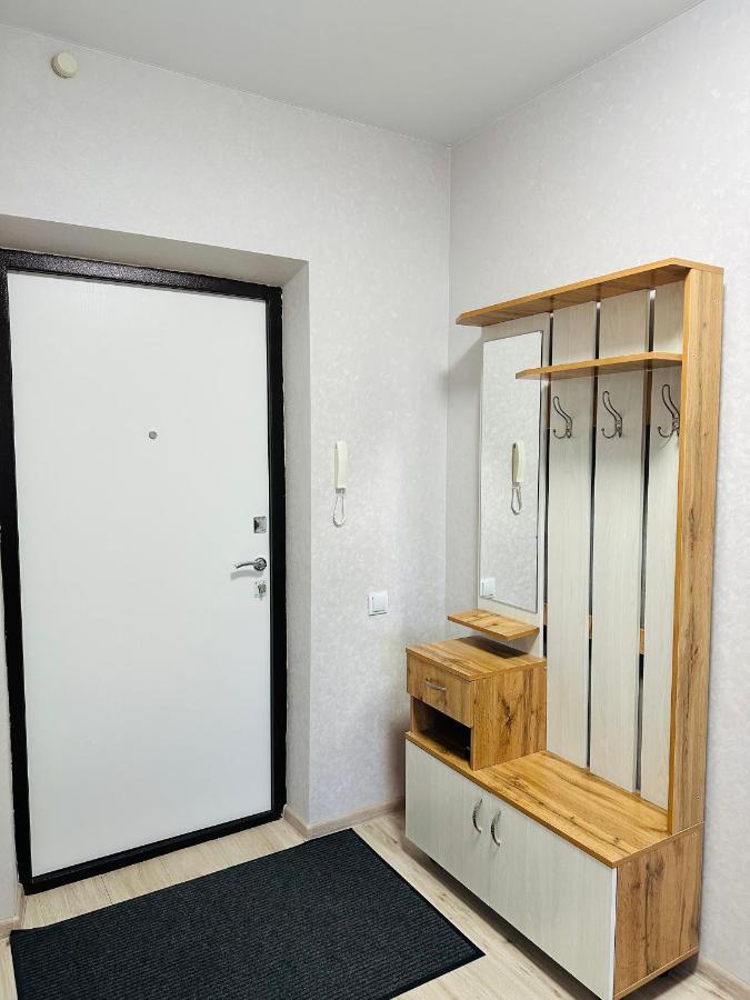 1 Комнатная Драмтеатр 1Bedroom Apartment Ustʼ-Kamenogorsk 外观 照片