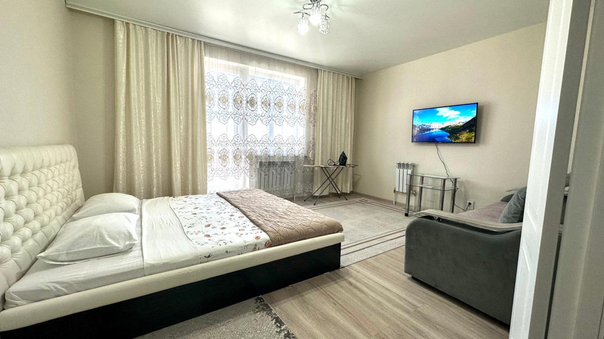 1 Комнатная Драмтеатр 1Bedroom Apartment Ustʼ-Kamenogorsk 外观 照片