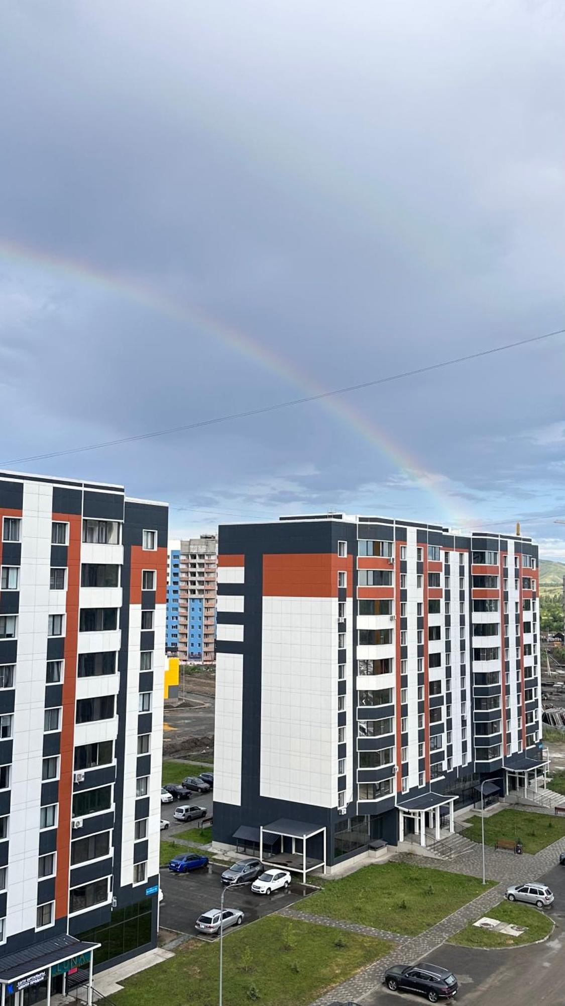 1 Комнатная Драмтеатр 1Bedroom Apartment Ustʼ-Kamenogorsk 外观 照片